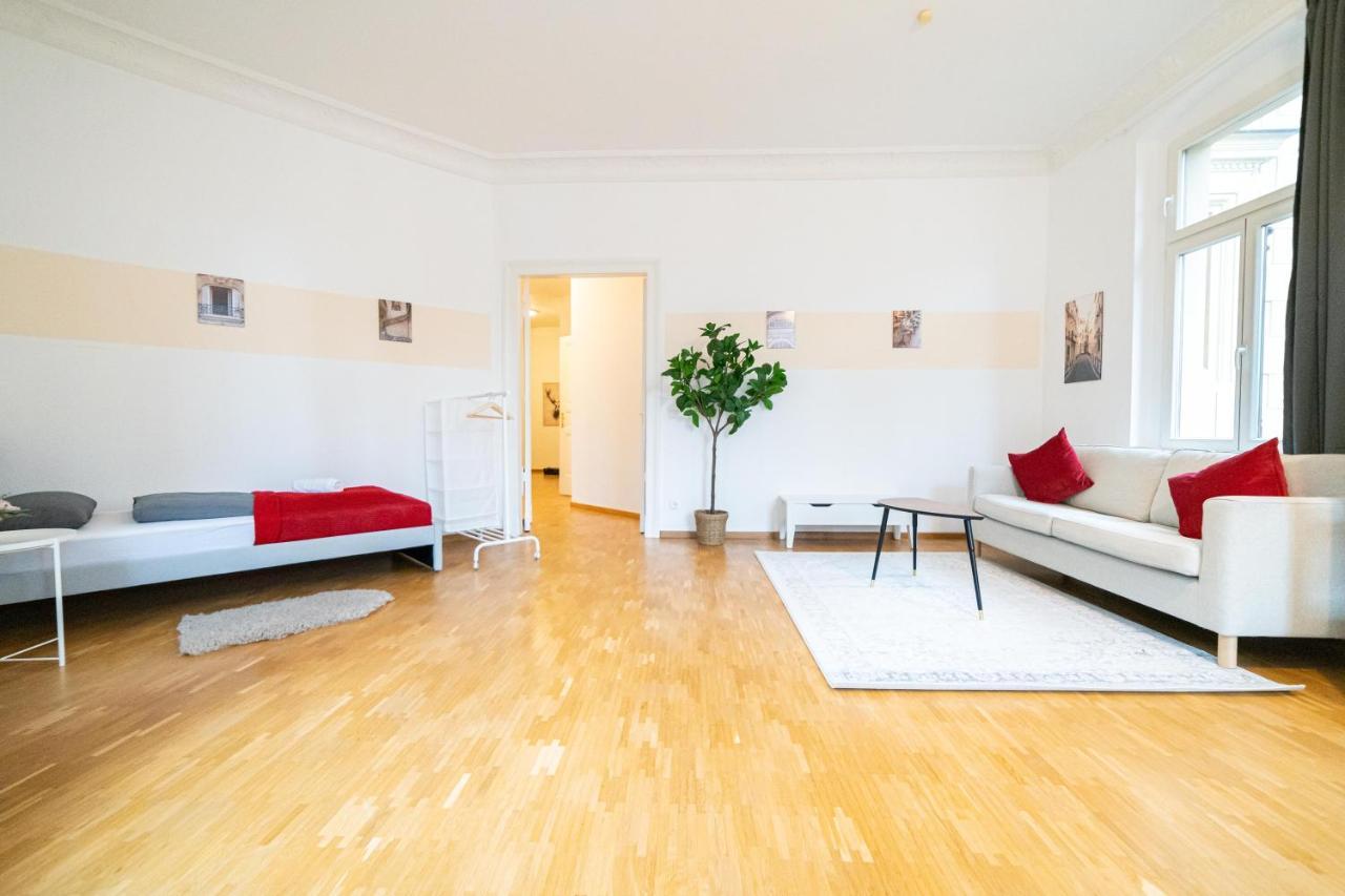 Fullhouse - Halle - Vs7 - 3 Beds - Nespresso 外观 照片